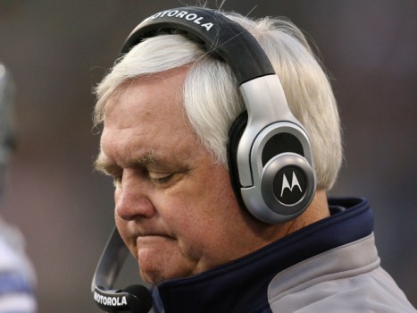 After Wave Of Injury, Dallas May Pursue Defensive Lineman 