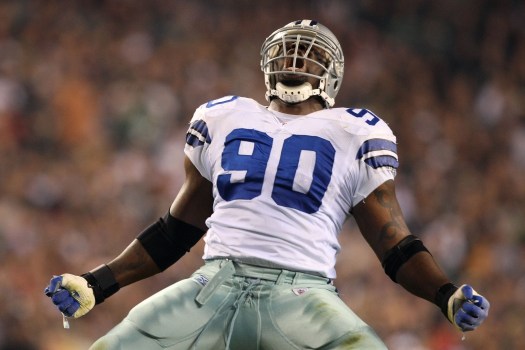What’s With Jay Ratliff’s Sack Celebration?