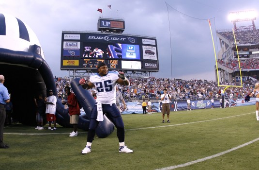 'Boys Get A Look At New, Improved Lendale White