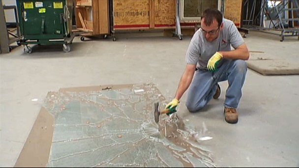 No Recall on IKEA Glass Desks After Rare Breakage Reports