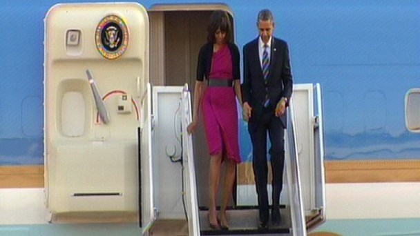 President, First Lady Arrive in Dallas