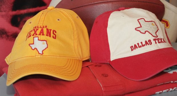 Cowboys Play Dallas Texans Sunday
