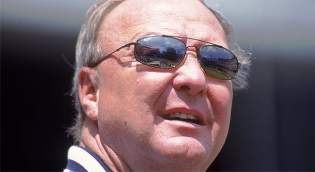 New York Media Revels In Tom Hicks Money Woes