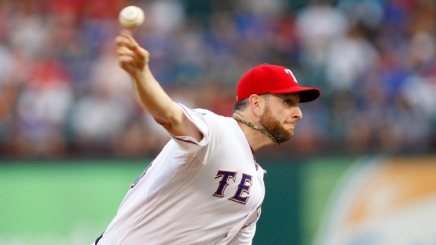 Rangers Decline Options on Pitchers