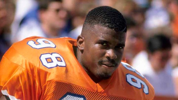 Cowboys Linebacker Godfrey Myles Dies at 42
