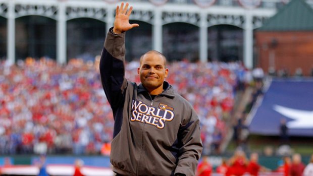 "Pudge" Returns to Rangers