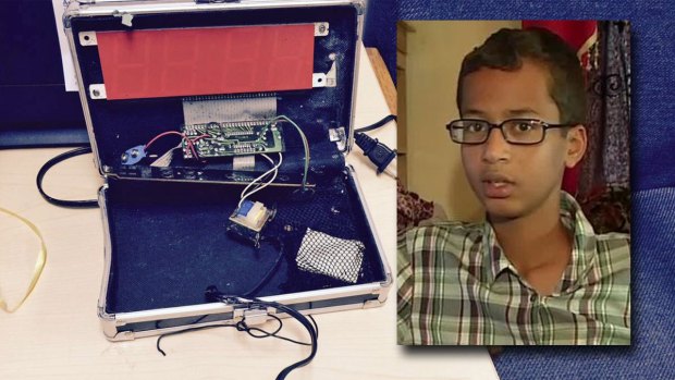ahmed-mohamed-clock.jpg