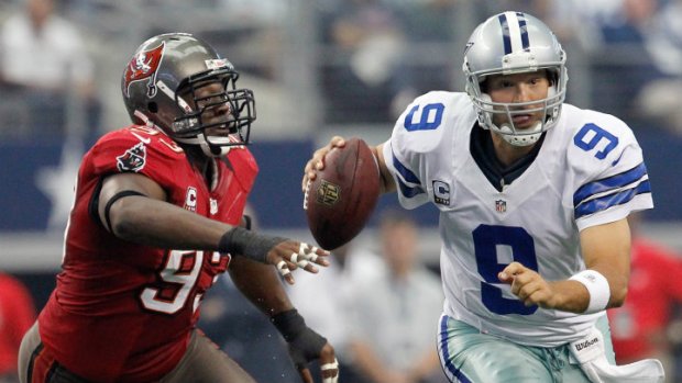 Cowboys Hold On To Beat Bucs, 16-10