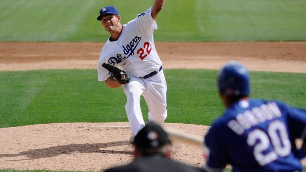 Dodgers Edge Rangers