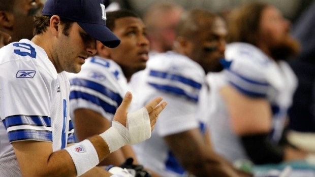 Blue Star Recap: Eagles Defeat Cowboys, 20-7
