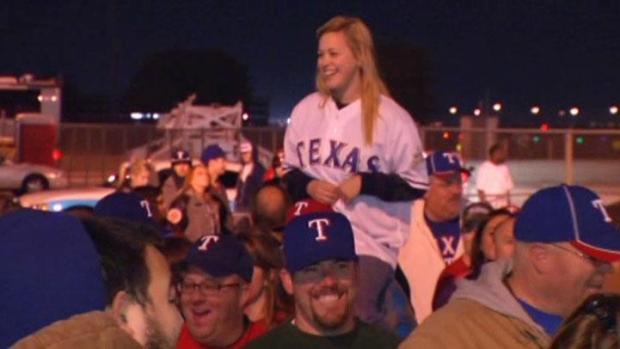 Fans Welcome Rangers Home