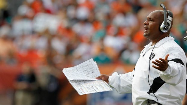Former Raiders Coach Hue Jackson Would "Love" To Hear From Dallas