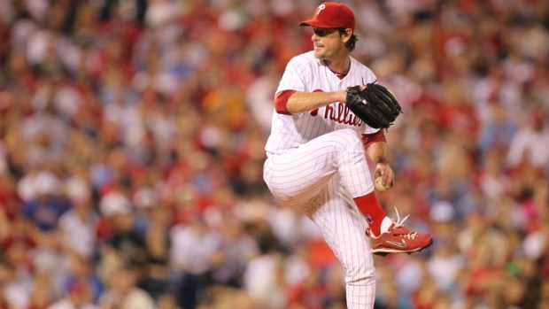 Rangers Showing Interest in 49-Year-Old Soft-Tossing Lefty