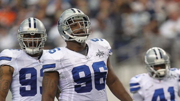 Marcus Spears Joins the Ravens