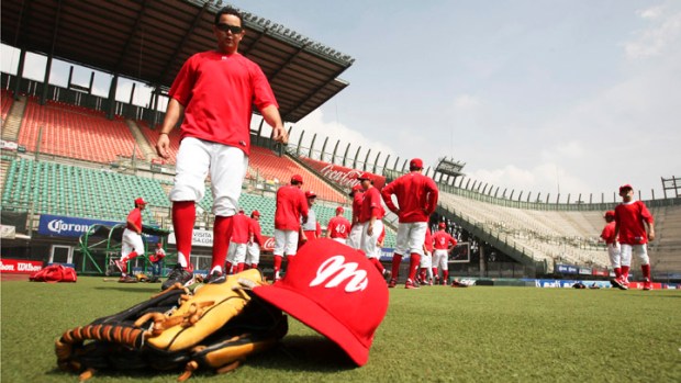 Exhibition With Diablos Rojos del Mexico Set