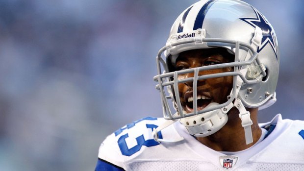 Sensabaugh to Stay With Cowboys