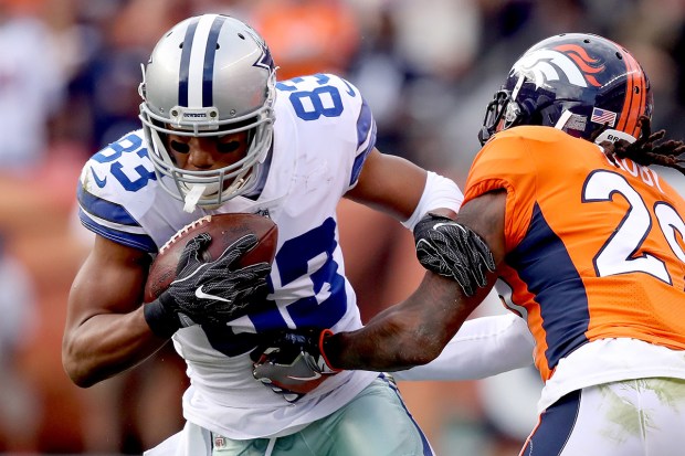 Ezekiel Elliott Takes Responsibility For Lack Of Effort vs. Broncos Ezekiel Elliott Takes Responsibility For Lack Of Effort vs. Broncos