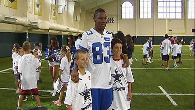 Cowboys Rookie Helps Kids From West Chase Football Dreams