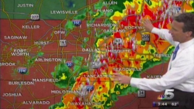 Severe Storm Pushes Through Metroplex