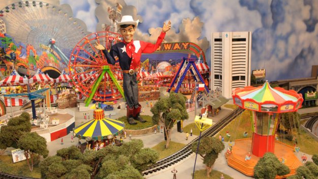Final Weekend for Trains at NorthPark Center