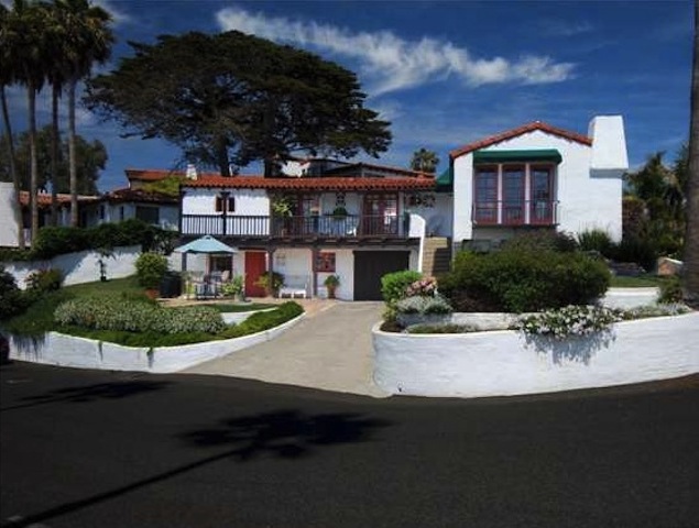 Gloria Swanson's House for Sale 