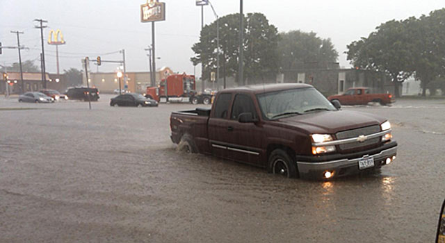 Thunderstorms Bring Hail and Flooding to N. Texas