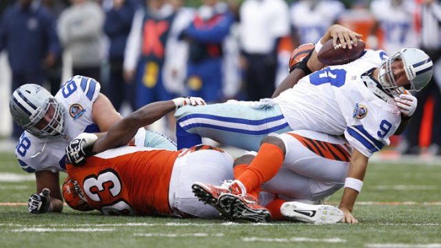 Sideline Images: Cowboys Edge Bengals 20-19