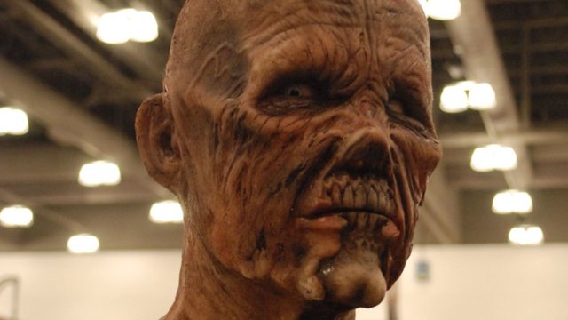 Fan Days Dresses up Irving Convention Center