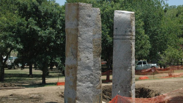 Caelum Moor Re-Erected in Arlington