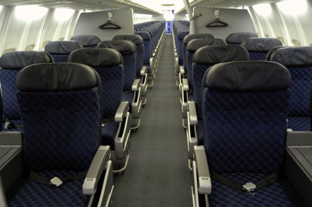 AA Debuts 737s
