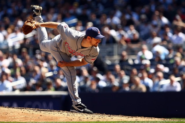 The Rangers Could Use Pitcher Cliff Lee