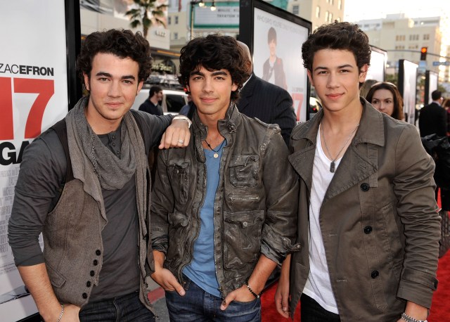 OMG! It's The Jonas Brothers Gallery!