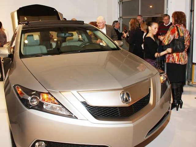 Acura Unveils the 2010 ZDX