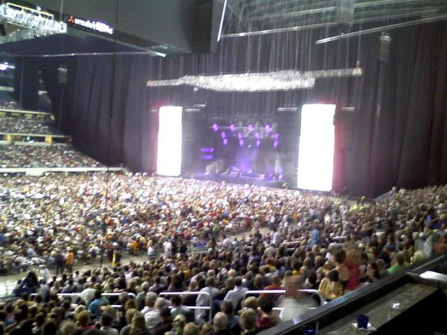 Viewer Photos: Paul McCartney Concert at Jerryworld
