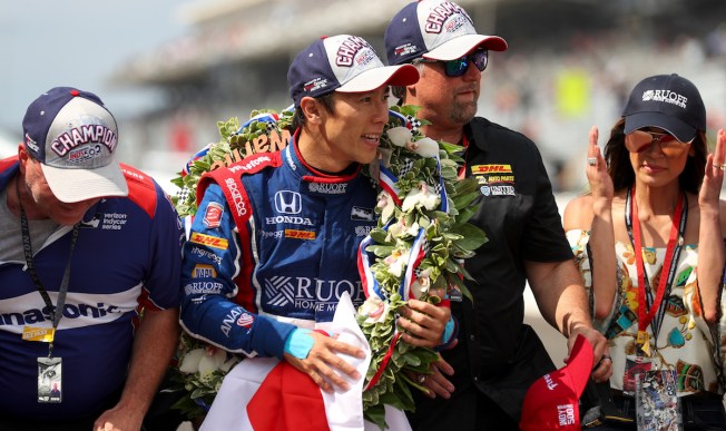 Sato holds off Helio to win Indy 500