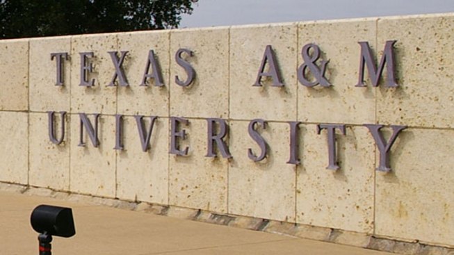 Texas A&M students allegedly yell racial slurs at Dallas high schoolers
