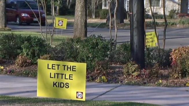 The scenic Kessler Park neighborhood has seen a lot of speeders, so the residents have taken the issue into their own hands, using signs to remind drivers to slow down.