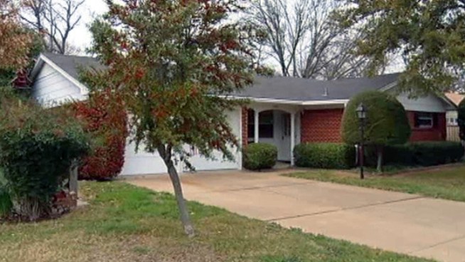Police find 79-Year-Old woman murdered in her East Dallas home.