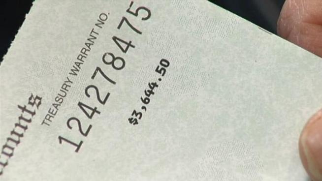 Kelly Canon has been trying to get her unclaimed money from the Comptroller's office since 2002, and <a title=