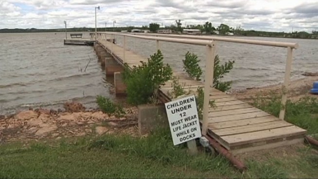 Businesses around Possum Kingdom Lake are hopeful business that slowed down during the wildfires ravaged the area will pick back up.