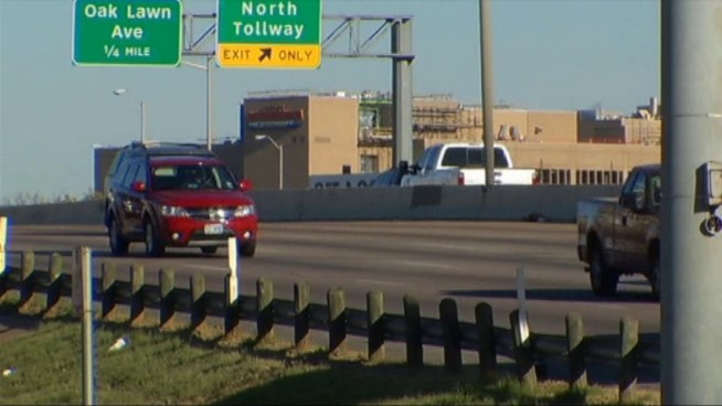 More Texans hitting the road this holiday and they're paying less for gas.