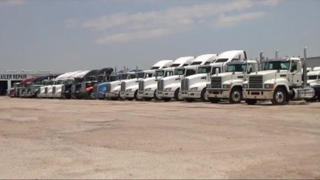 A Fort Worth company is putting up surplus items for auction, including trailers, rigs, Humvee tires and Detroit engines.