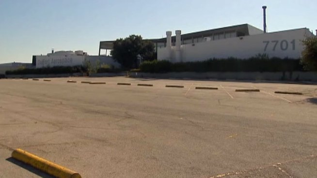 The old Braniff Headquarters on Lemmon Avenue will be demolished unless a developer can convince the Dallas City Council to reuse the property instead.