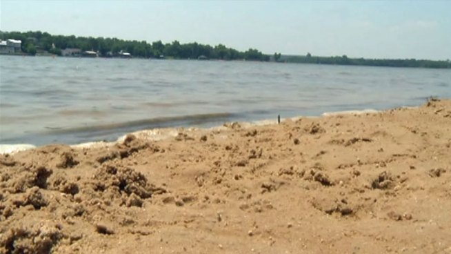 Fort Worth is looking to improve Casino Beak on Lake Worth, hoping to make it a premiere spot for boaters, swimmers and other visitors.
