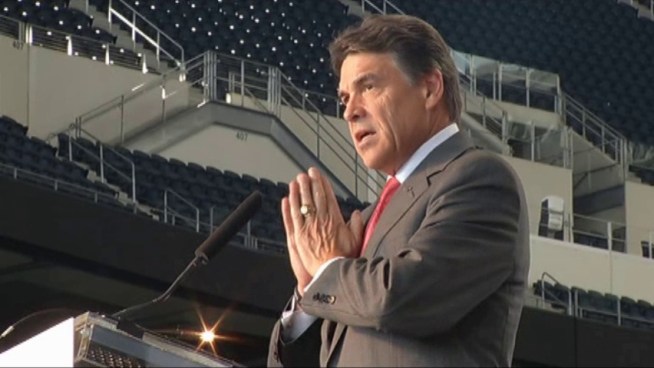 Gov. Rick Perry of Texas joined Gov. Rick Scott of Florida and Gov. Scott Walker of Wisconsin and a Chinese delegation to encourage investments.