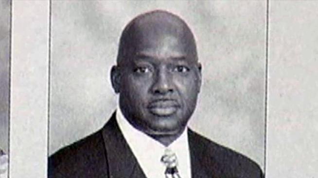 Dallas police say Detective Mickey East improperly stored thousands of family violence case files at home and never contacted hundreds of victims.
