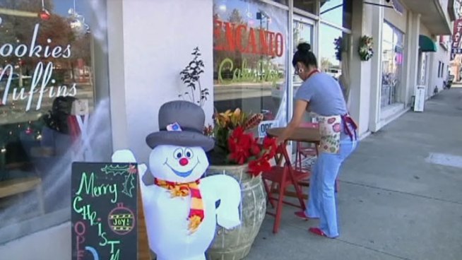 A grassroots movement is underway to revitalize downtown Irving and businesses are sprouting up along the city's historic Main Street like never before.