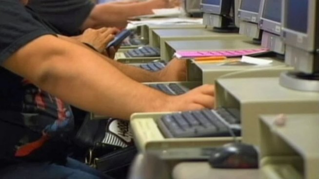 Texas could become the eighth state to require drug testing for people who apply for financial help from the government.
