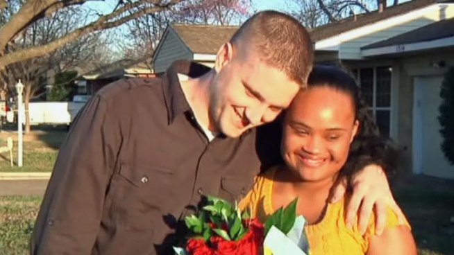 Kaeriel Evans was reunited with the door-to-door salesman who rescued her from her burning home in Garland.