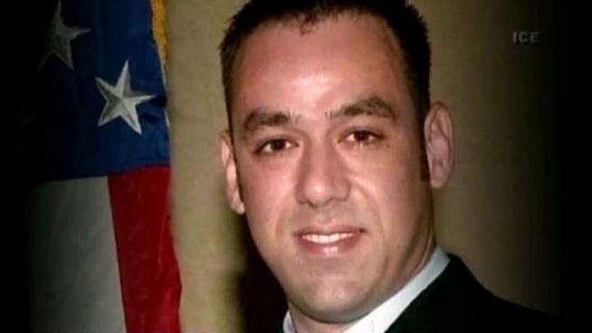 Federal investigators traced the gun used in the killing of a <a title=